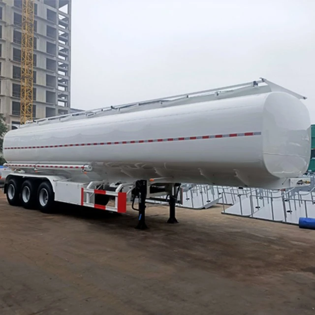 Поставщик прицепов-цистерн с 3 осями емкостью 45000 литров