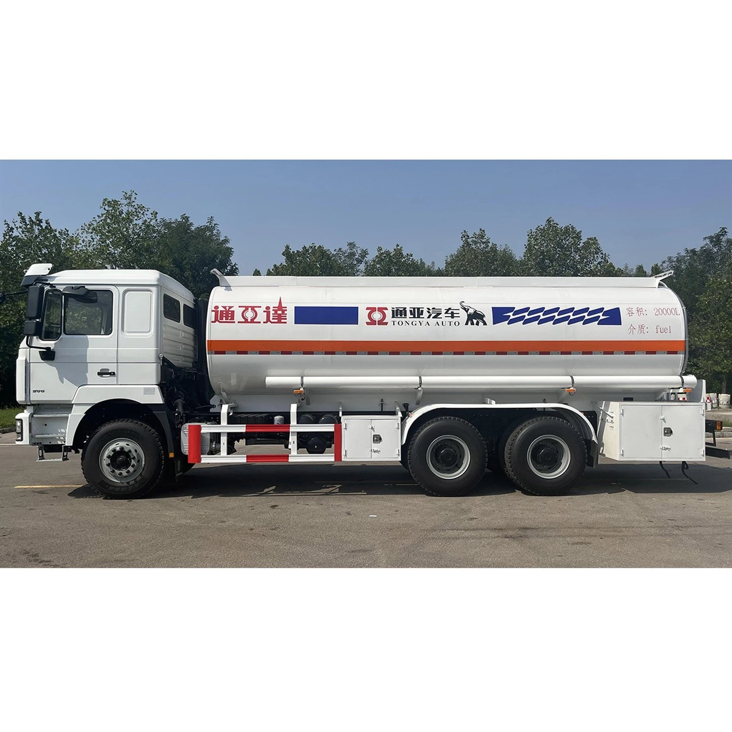 Жесткий грузовик с танкером